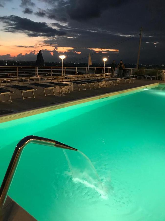 Hotel Ristorante Paradiso Albanella Bagian luar foto